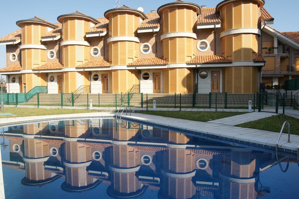 Apartamentos Quinto Sueno Noja Buitenkant foto